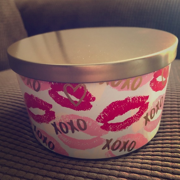 🌻 Candle - Picture 1 of 3